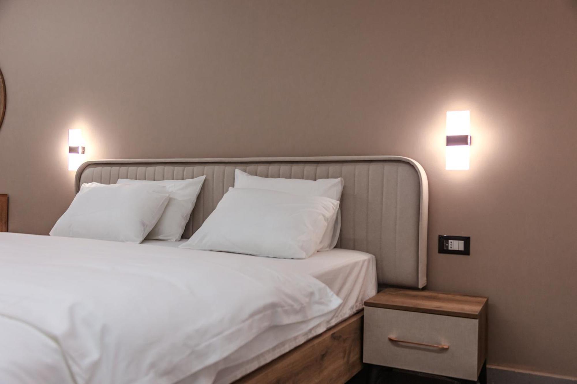Mon Prive Apartment 티라나 외부 사진